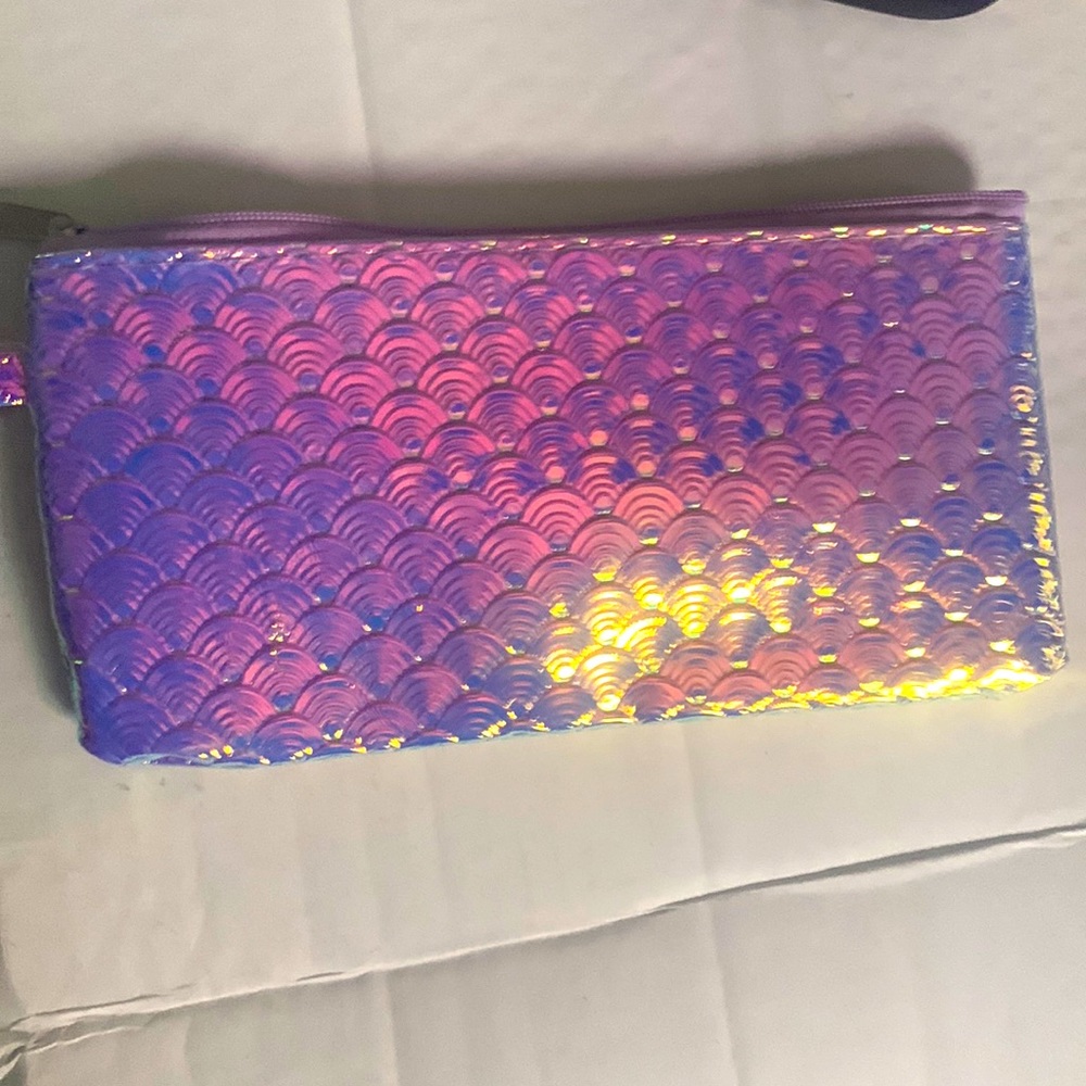 Wristlet or make up pouch NWT